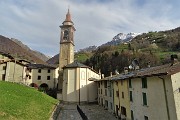 Spettacolo di crocus ai prati della Pigolotta di Valtorta il 22 aprile 2019  - FOTOGALLERY